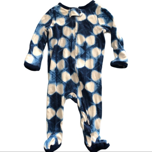 4/$13 0-3 month pajamas - Picture 3 of 4